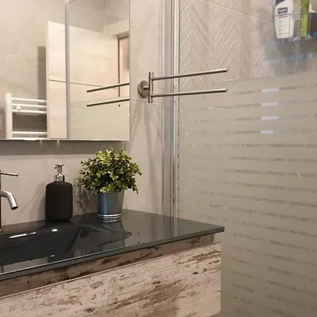 Junto A Plaza Unamuno - Casco Viejo